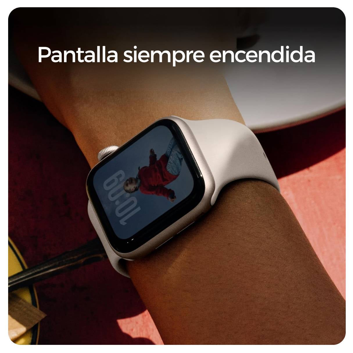 Apple Watch SE 3 (GPS) de 40mm con caja de aluminio Starlight con correa deportiva beige